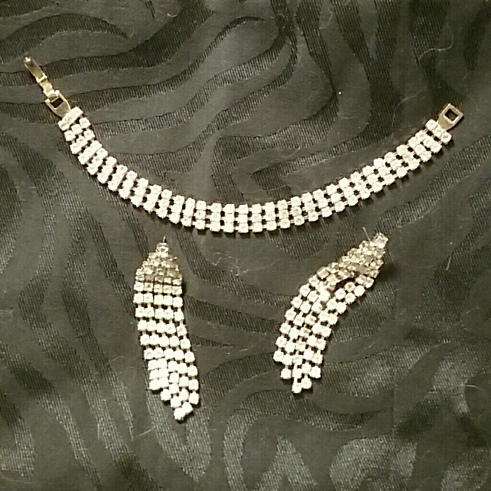Early 1970 rhinestone bracelet and drop earrings